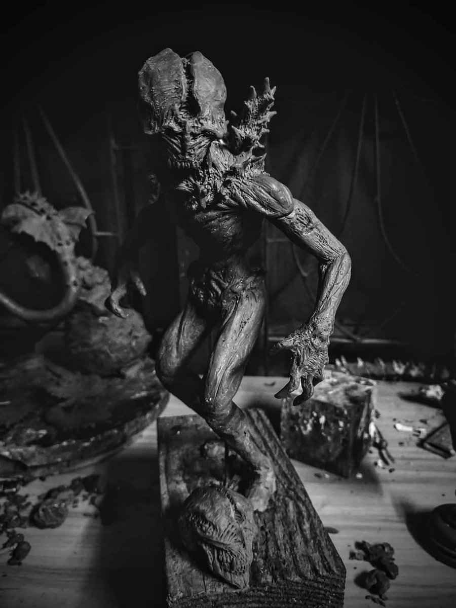 byDonHLee's tweet photo. shin godzilla 5th form(redesign) my new sculpt is coming soon!
#ShinGodzilla #shingodzilla5thform #5thform
#kaiju #Godzilla #gojira #Fanarts #redesign https://t.co/s6mK7dFbCc