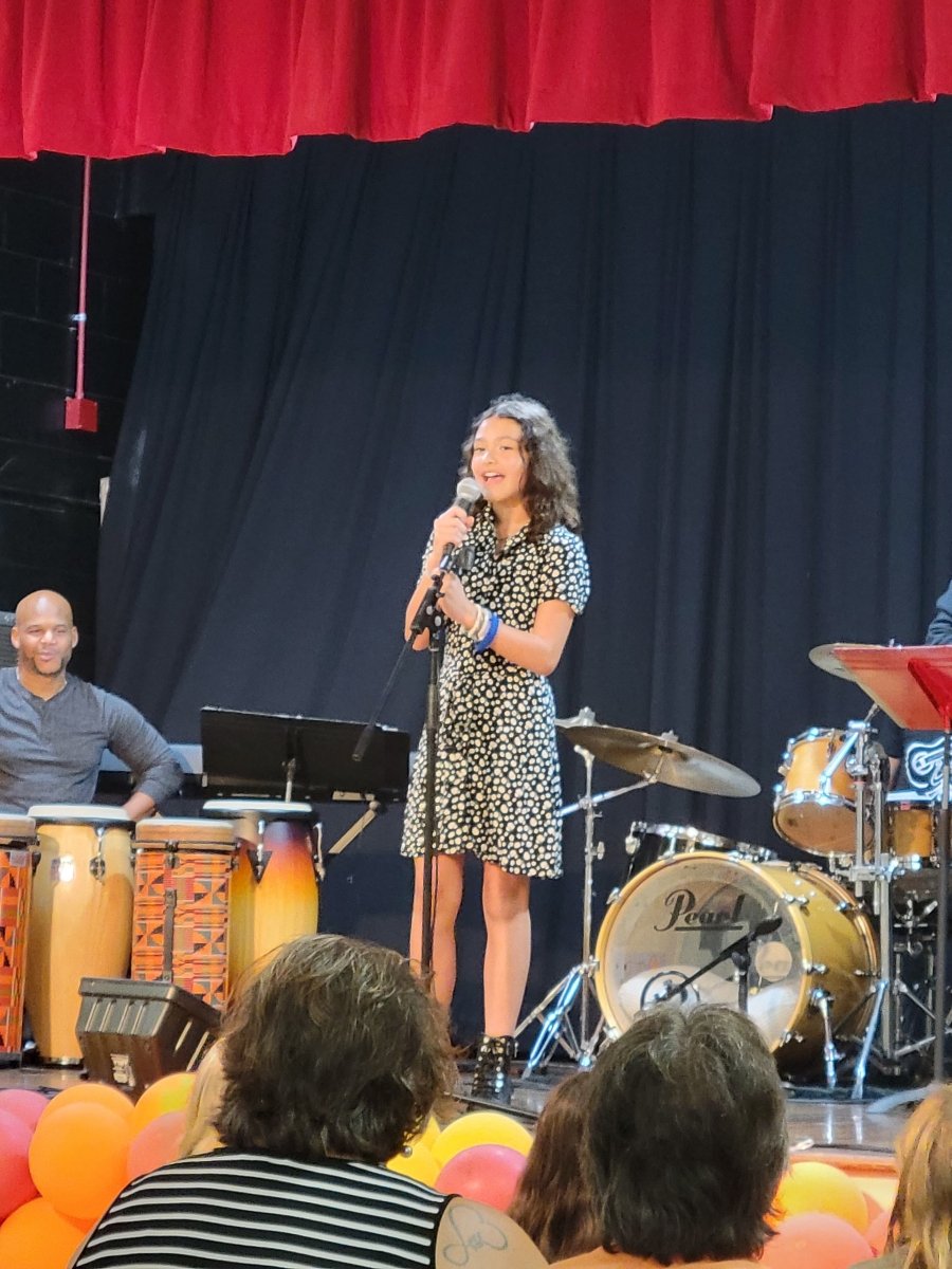 rpk8magnet's tweet photo. Aubrielle Esparza &amp; Natalie Platts 5th Gr have worked hard on creating their original songs.They were part of the 2022 Young Songwriters Symposium.They went to a professional studio to record them &amp; then gave a live performance! @alexismpastore @ErinOnTV @SDHCMagnet @HCPS_Music https://t.co/A90iKqMuxZ