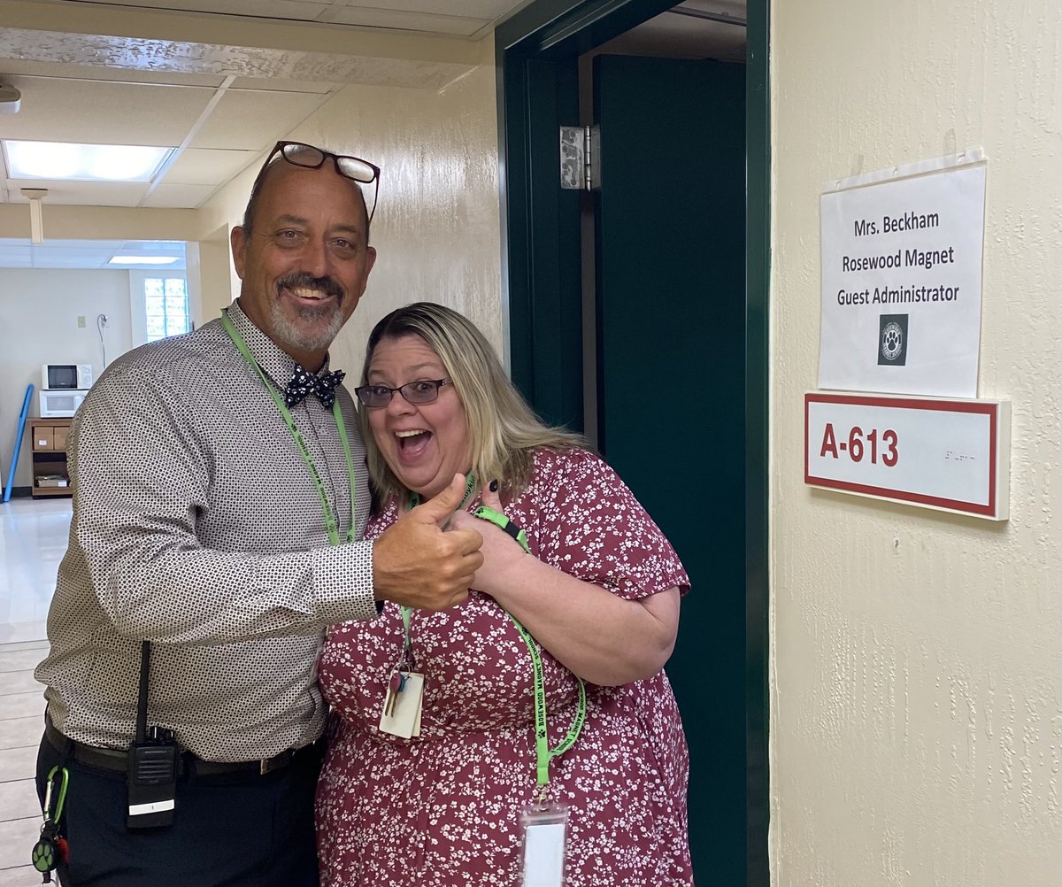 Thank you <a href="/Terri_Beckham/">Terri Beckham</a> for filling in today <a href="/RosewoodMagnet/">Rosewood Magnet</a>. You are pawsome! 🐾