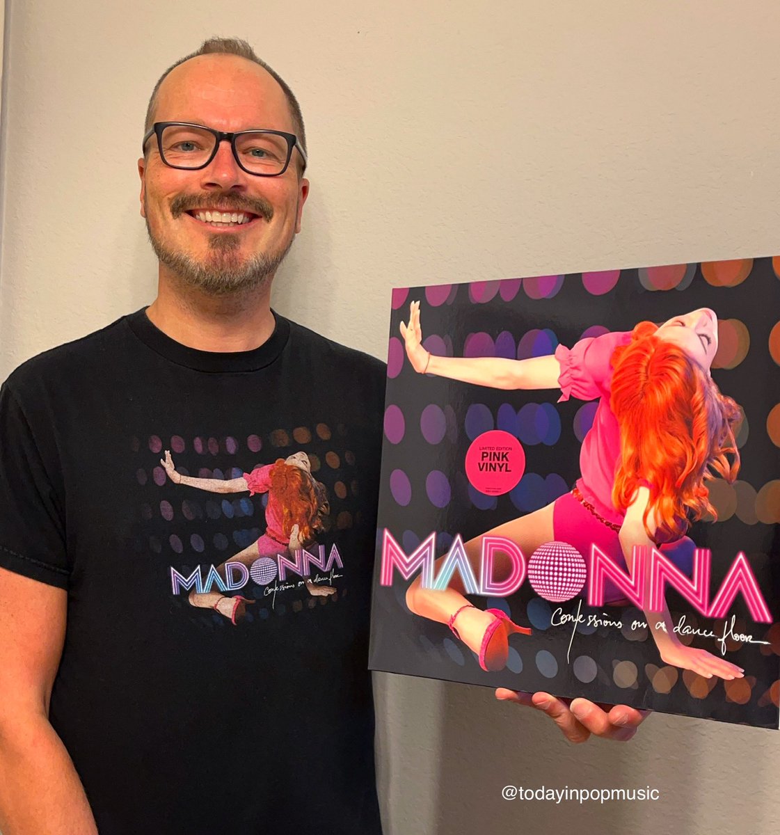 Happy 17th anniversary to Confessions On A Dance Floor by Madonna, released in the US on November 15, 2005. It’s my all-time favorite Madonna album.⁣ Faves are Sorry and Hung Up. 💃

#madonna #confessionsonadancefloor #coadf #hungup #pleasedontsayyouresorry #todayinpopmusic
⁣