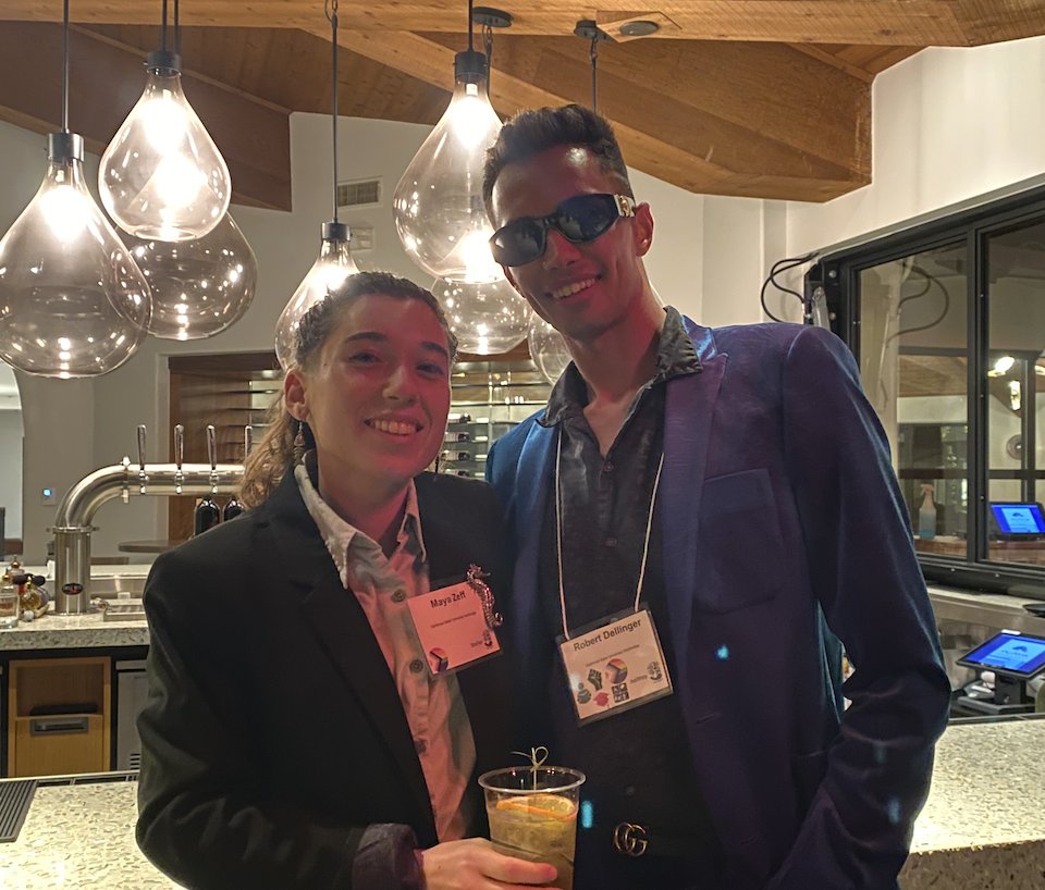 RJ_Dellinger's tweet photo. Presenting at #WSN2022 with the @SilbigerLab https://t.co/cuZNqkgZox