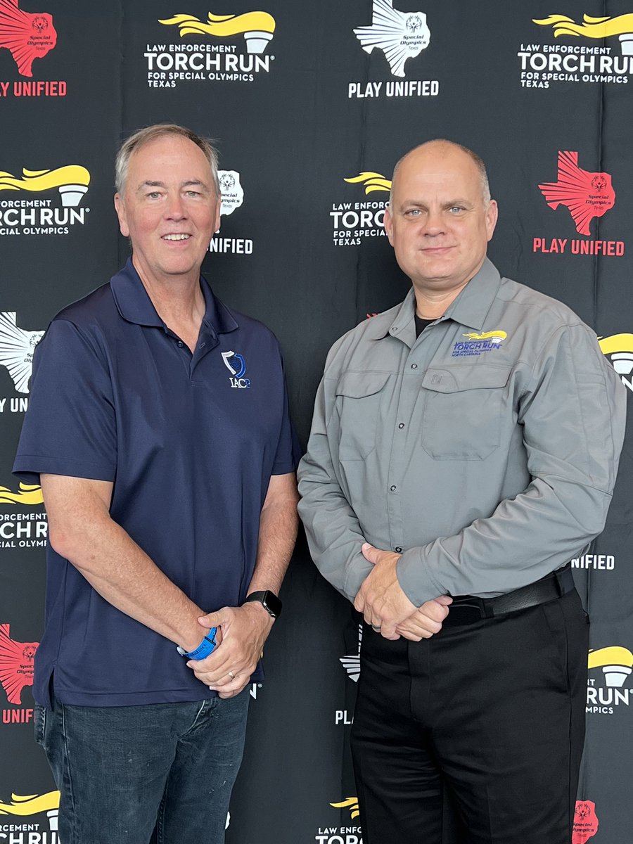 ChiefLetteney's tweet photo. 2 of 2…….  Great to see Chief LaMunyon and our @SONorthCarolina and @SOGAchampions friends, be a part of the panel at #TheIACP Founders Luncheon and enjoy the fellowship with athletes! https://t.co/Pa6XdDnfww