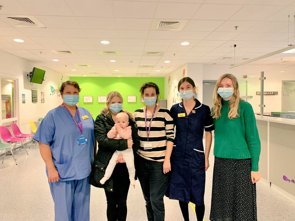 CCRFbartshealth's tweet photo. Two more recruits for the #HARMONIEstudy today @NHSBartsHealth @CCRFbartshealth 😊 👏 Thank you to these lovely parents for taking part in this important study. 🙏 To find out more please visit https://t.co/nNFGBpHINu https://t.co/s8OswHGhD4