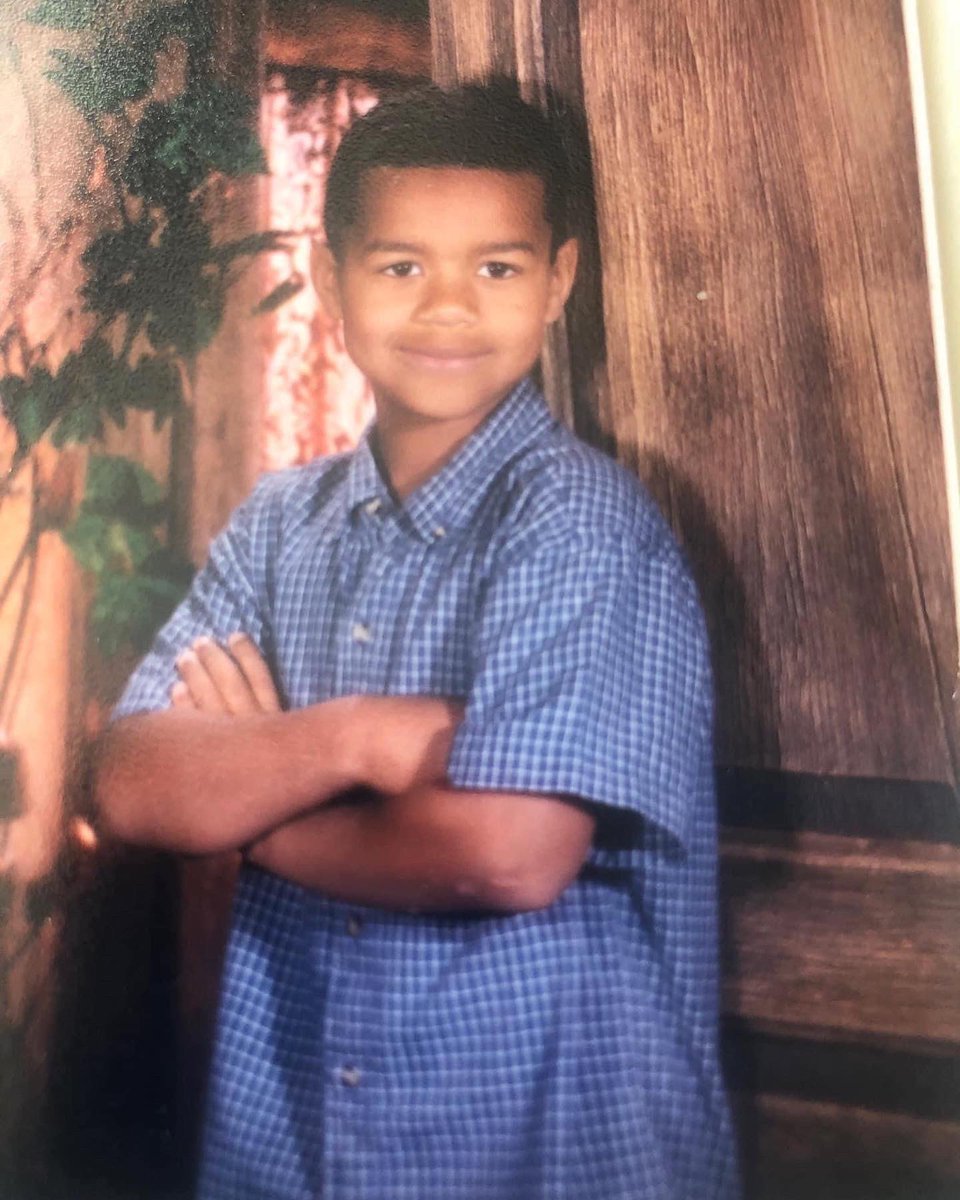 gussarmstead's tweet photo. Happy birthday 🎁🎊🎈 Puff @arikarmstead https://t.co/5gy3QEoDTm