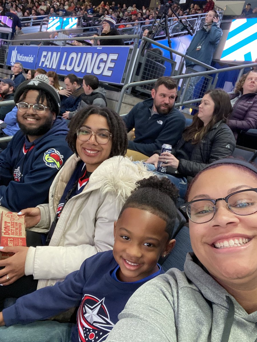 PHSNSportsMed's tweet photo. Your @PNAthletics ATโs are having a blast tonight at the @BlueJacketsNHL game! Thank you @OHSportsMed @OhioHealth for the tickets! #GiveEmHealth #GoBlueJackets #GoPanthers https://t.co/5gQDBZrmqr