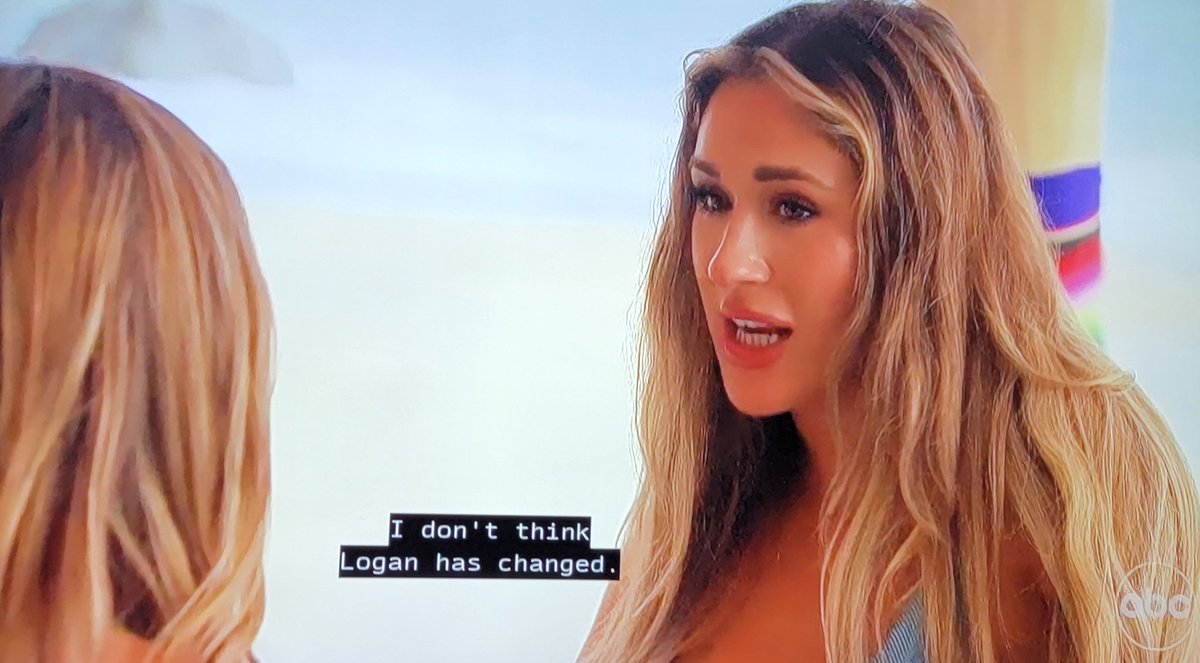 bacheloretteIsCool tweet media
