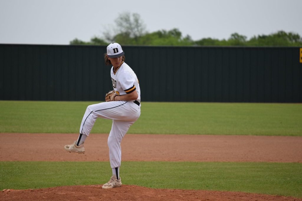 I am excited to announce I have committed to play baseball at Austin college! I want to thank God, My family and my coaches, for helping me get one step closer! Thank you to <a href="/shawn_counts/">Shawn</a> for this great opportunity! Jeremiah 29:11 #goroos  <a href="/DenisonBSB/">Denison High School Baseball</a>