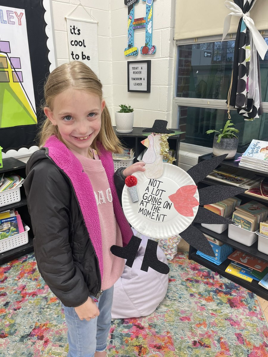 maddiehobbs20's tweet photo. Lots of good turkey disguises this year!🌟 I must say, the @taylorswift13 turkey really got me! We are ready for Thanksgiving 🦃 https://t.co/KTHv45D8wq