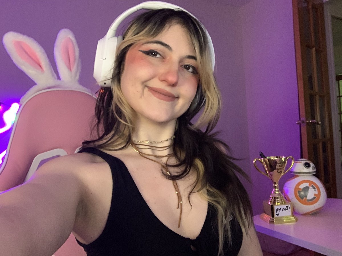 _cass_ass's tweet photo. finally starting my playthrough of BUGSNAX!!! Let’s get snacking https://t.co/KXckP23AEe #bugsnussy #twitchgirls #twitchstream #smallstreamer #Bugsnax https://t.co/PJfXNYuyDL
