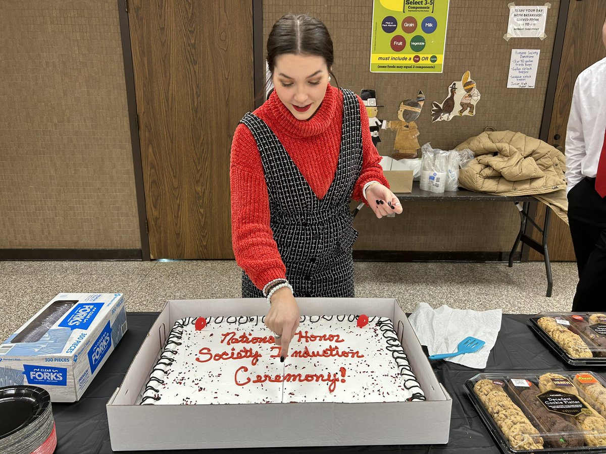 srastevenson's tweet photo. Thank you to all my Senior members who helped out with Induction! This was the smoothest ceremony and reception we’ve ever had! https://t.co/DauIbAXRyo