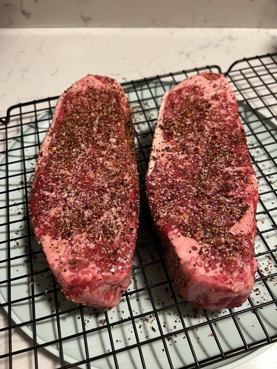 Couple of prime NY Strips going in the fridge until tomorrow. Seasoned with salt, pepper, red pepper, paprika and sugar. #nystrip #steak #recteq #recteqlifestyle #bbq