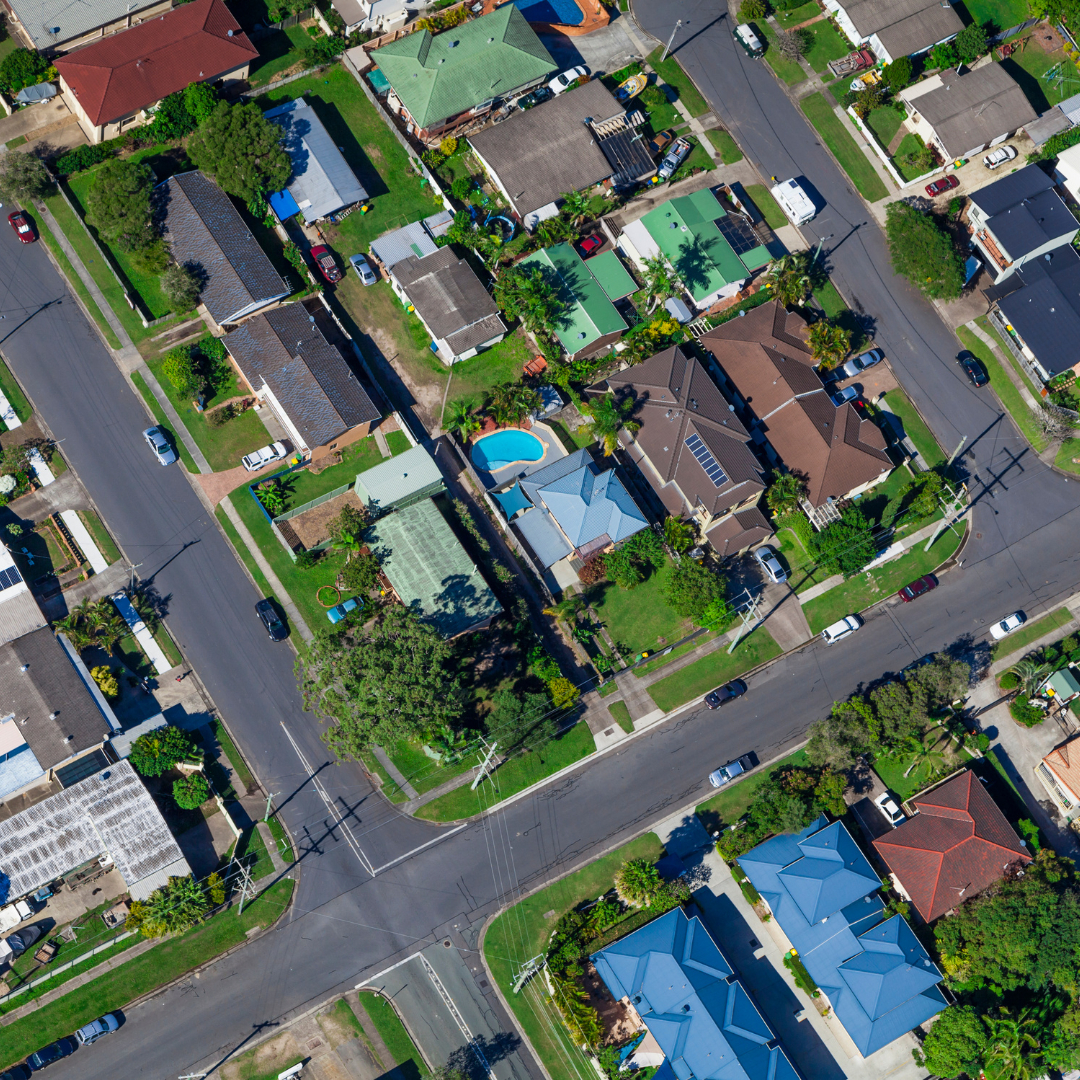 therealtymedics's tweet photo. The key factors to the market slow down are pointing to rising interest rates and economic uncertainty. But for real estate investors, this just may be prime time to seek your next investment property. 

Learn more here: 

https://t.co/avWLoDOygo https://t.co/5nm1KkJkBt