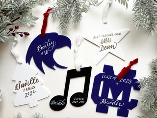 ChoirMassie's tweet photo. These fabulous painted hand-calligraphed wooden custom ornaments are $14 each. Ornaments are ready to hang and come packaged individually, ready for gift-giving!
Online order form link - https://t.co/xPIK7Ni0qF
Orders are due by Monday, November 28th.*
Delivery week of Dec. 12th https://t.co/1PGabiGRpC