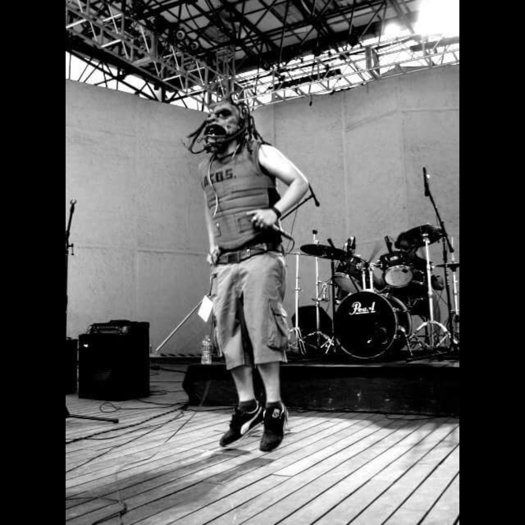 secondofsilence's tweet image. Hoy nos despedimos de un miembro fundador de la banda, hasta pronto @SoheeNoyola te deseamos la mejor de las suertes, mucho éxito en tus nuevos proyectos. #asos #metalmexicano #vocal