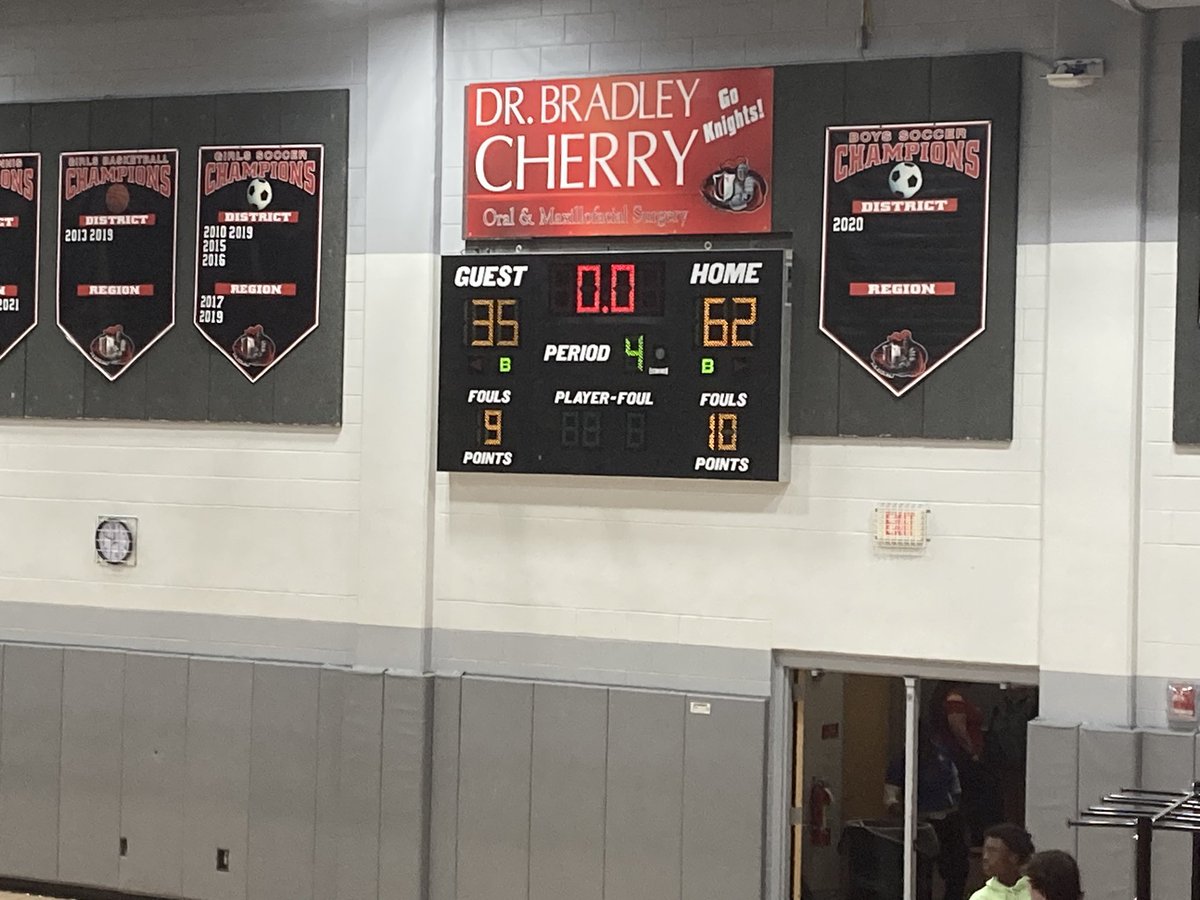 The Creekside Lady Knights start the season off with a W! 
Final
Creekside 62
Tocoi Creek 35