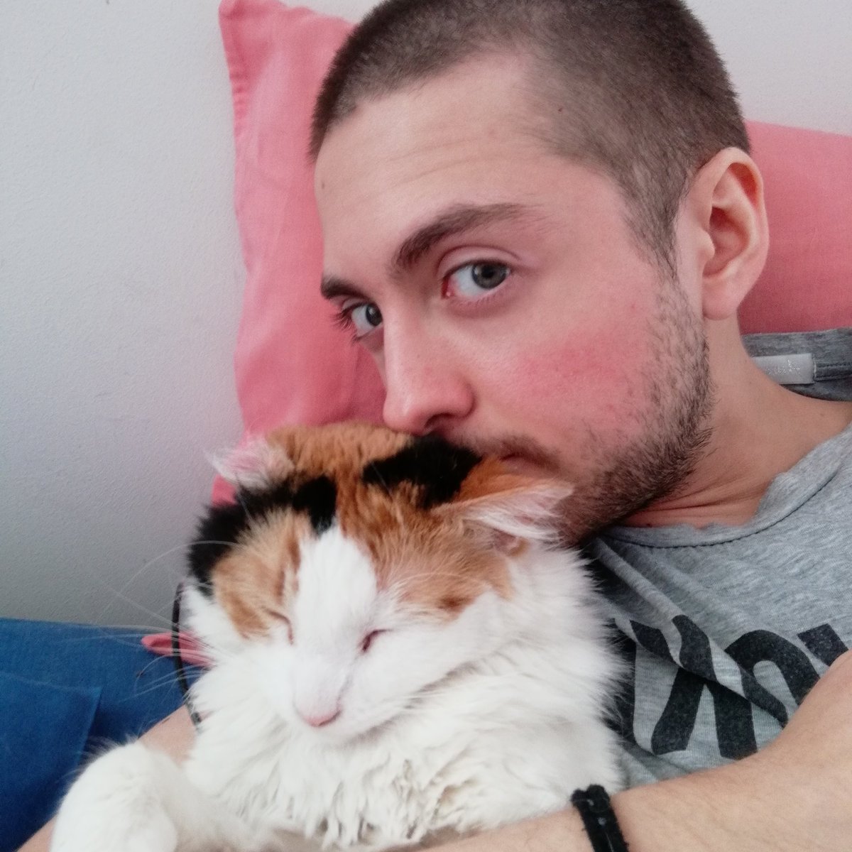 CosmeSignoret's tweet image. #NewProfilePic