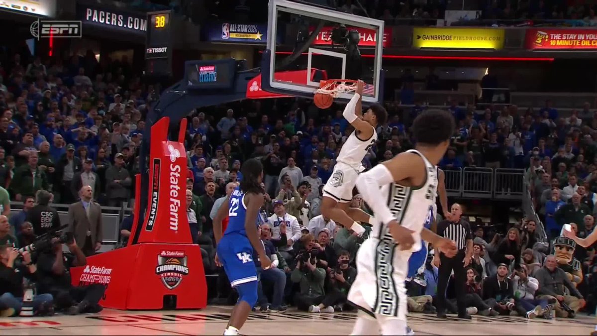 MSU with the clutch dunk to send it to OT 😱 ESPN espn