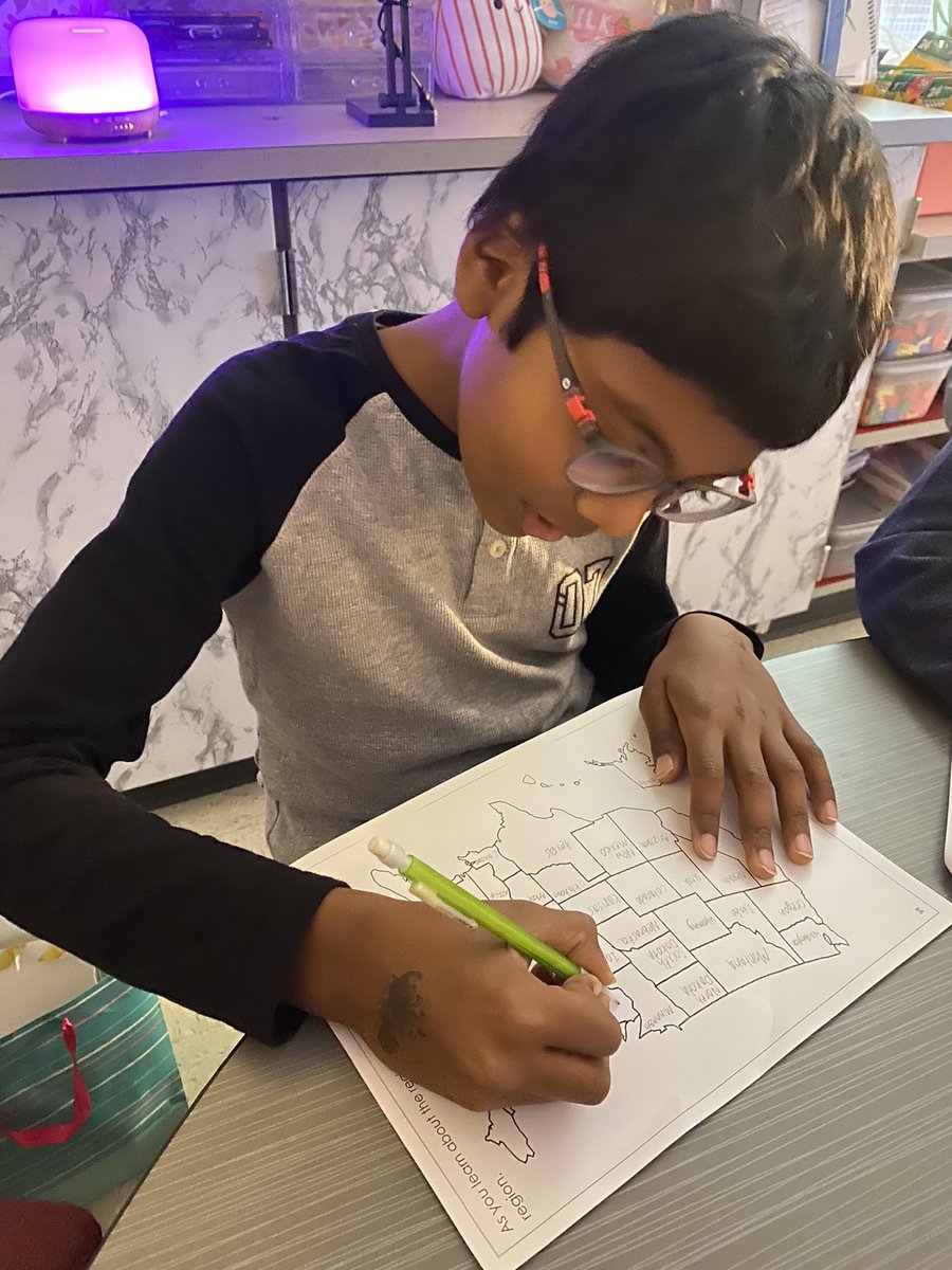 Miss_Holmberg's tweet photo. Congrats Eekshith, he is the first student to pass part one of The Great American Challenge. He correctly labeled all 50 states!🇺🇸🤩 https://t.co/8Mi3ZHzqft