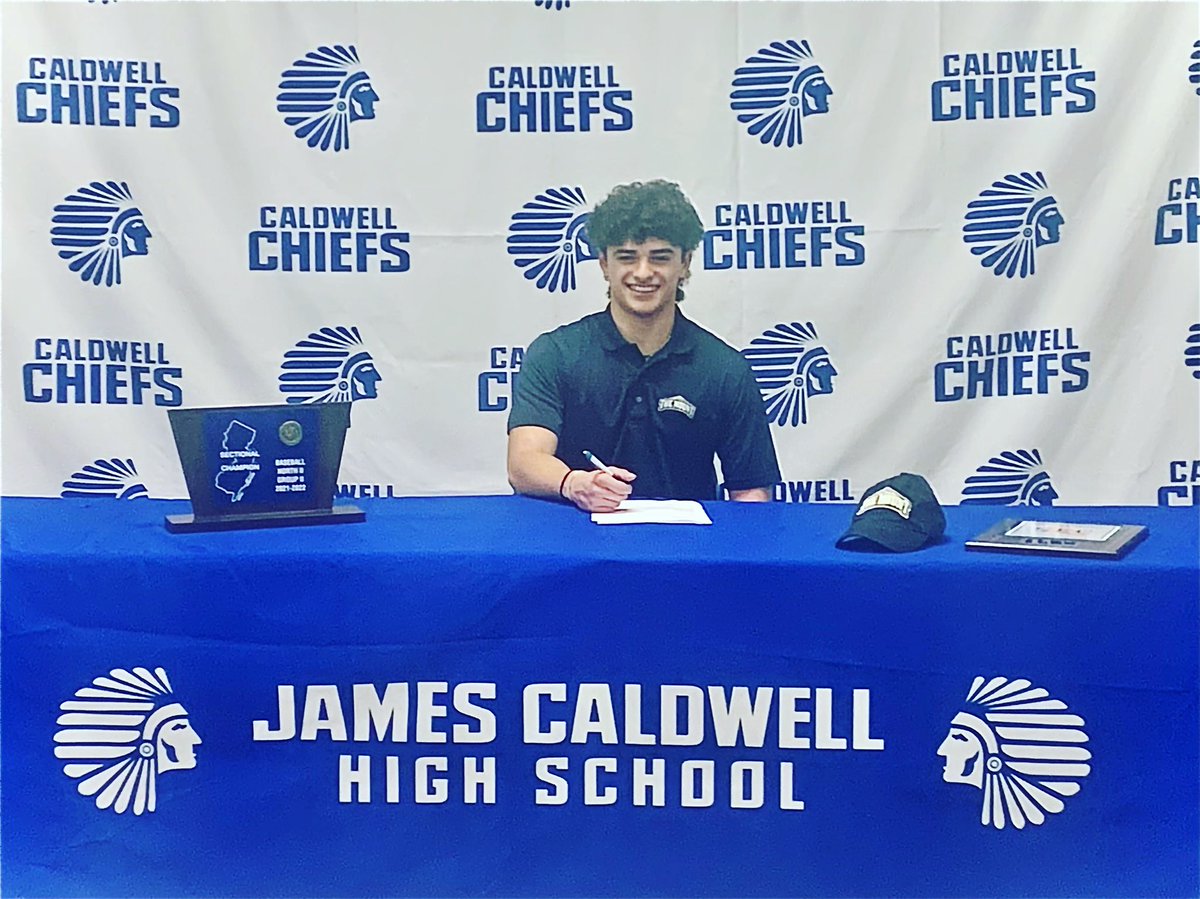 Officially a Mountaineer!! ✍️🏔️<a href="/Mount_BSB/">Mount St. Mary's Baseball</a> <a href="/CoachLeoni/">Frank Leoni</a> <a href="/AaronTarr4/">Aaron Tarr</a> <a href="/calberman35/">Cal Berman</a> <a href="/cemoore41/">Cullen Moore</a> <a href="/NJCollegeBSBNat/">Jersey Baseball Nation</a> <a href="/JkroegerJt/">Jt kroeger</a> @PBRNewJersey @ftrstarsscout <a href="/hustleBA/">Hustle Baseball Academy</a> <a href="/CWCJCHSBASEBALL/">Caldwell Baseball</a> <a href="/Sports_Recruits/">SportsRecruits</a>