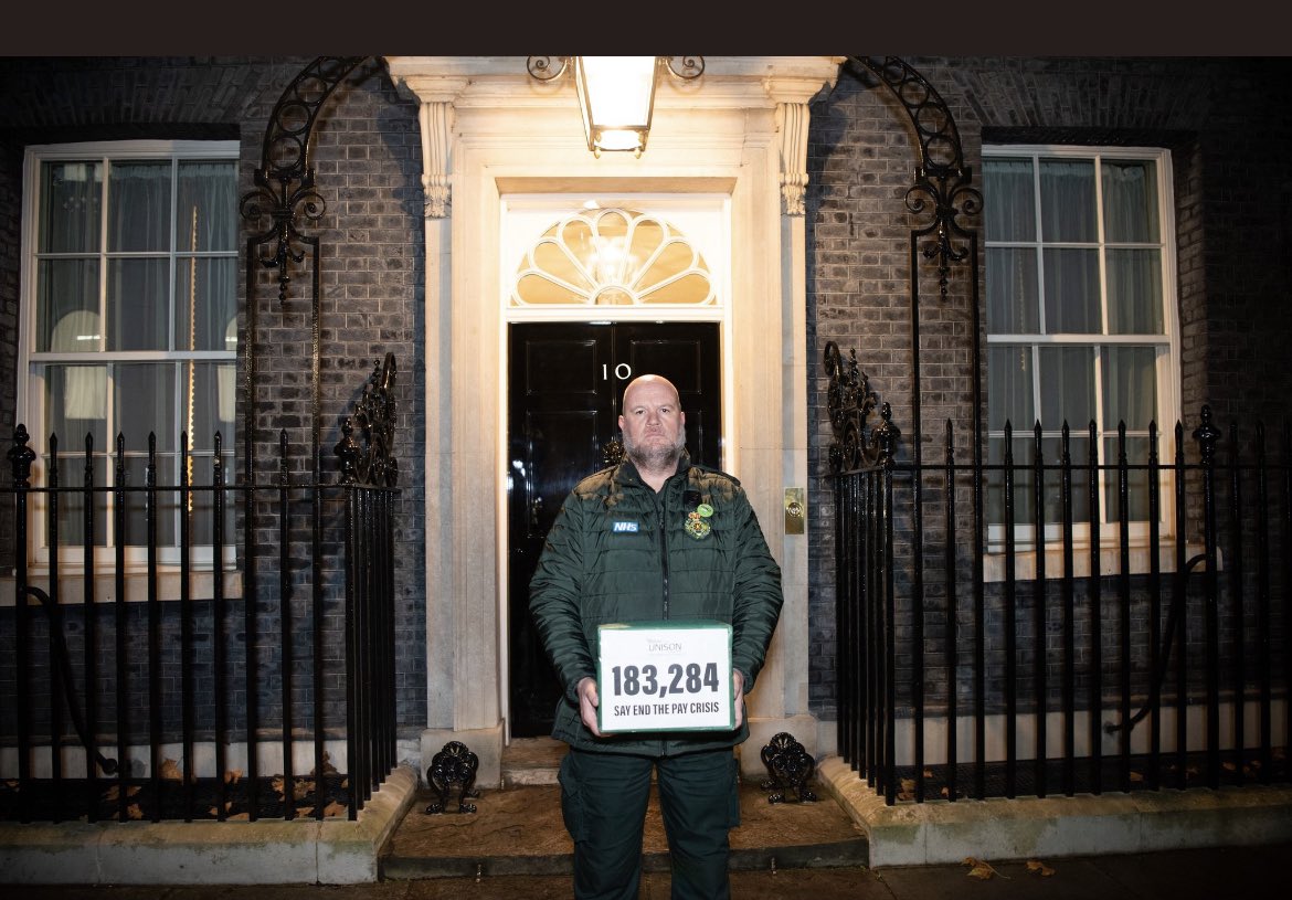 Proud to have added my name to this petition as an Operational Paramedic in #London #VoteYesfortheNHS #DemandFairPay #Paramedic #NHS #Ambulance 

@LASUNISON 
@unisontheunion 
@UNISONAmbulance 
@UNISONOurNHS 
@unisonglr