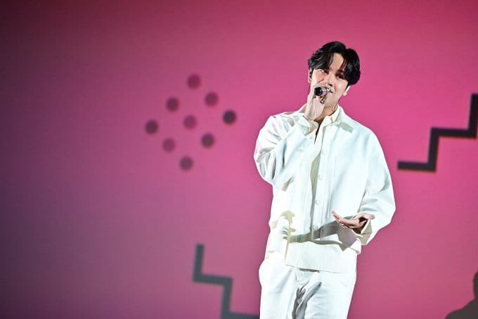 OhmNanonStory's tweet photo. El gran evento junto a Marucho, gracias por cuidar de Nanon. 

©️ Ting_ThinkThing 

#มารูโจ้xนนน  #OhmNanon #mynameisnanon #nanon_korapat #ohmpawat #ohmnanonstory https://t.co/Fam5vX7pKI