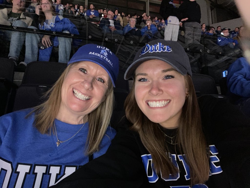 kaliganshea's tweet photo. LETS GO DUKE #championsclassic https://t.co/SJlK6QxL2f