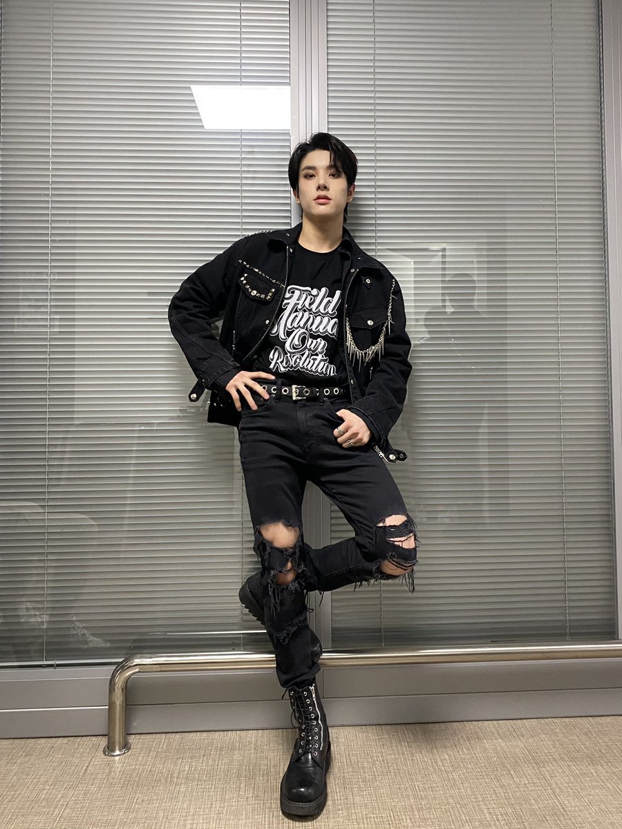 cha1andonly's tweet photo. Happy birthday JAKE from ENHYPEN im so proud of all you have accomplished so far!! Keep doing all you can! #JAKE_BDAY2022 #JAKEDAY https://t.co/Yl9w5SC3Tk