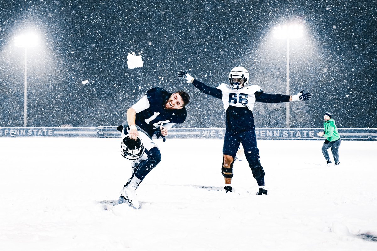 PennStateFball's tweet photo. having fun with it ❄️😆 https://t.co/Ev0In7JLmO