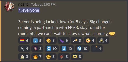 MrHawk88YT's tweet photo. ‼️HUGE KRUNKER NEWS‼️
- popular discord server "GFX Lounge" has been locked. Does this mean Season 6 is in 5 days or less??? #krunker https://t.co/Ut1JzJHP6Y