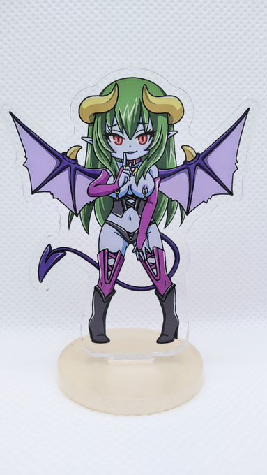 今日はアクリルスタンドの写真を撮ったり、Boothへの登録作業をしたりしました。 