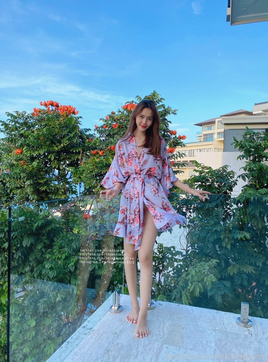 MortonJonathan6's tweet photo. No.18
OnlyFans(博主/blogger）:Sun Kim premium account （kkimkkimmy）   
PS：女主是一位19岁的大二学生  开发的比较全面 露出多人运动三洞全开等 
查看完整OnlyFans博主资源请看置顶推文 #onlyfansgirl https://t.co/pQCLGpuzIQ
