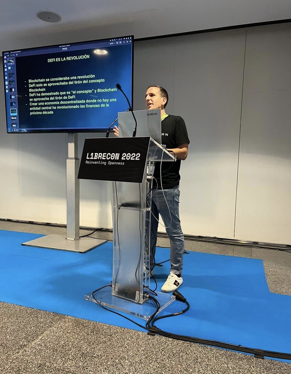 HalbornSecurity's tweet image. 📸 Snaps from the keynote &amp;amp; cybersecurity panel our VP of Engineering @urruts conducted at @librecon in Bilbao, Spain 🇪🇸 

#LIBRECON2022