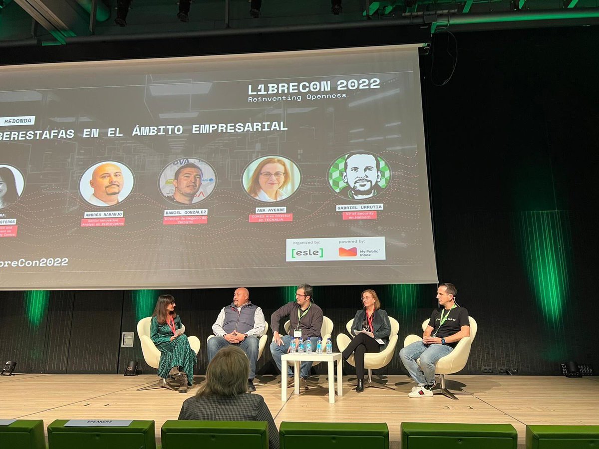 HalbornSecurity's tweet image. 📸 Snaps from the keynote &amp;amp; cybersecurity panel our VP of Engineering @urruts conducted at @librecon in Bilbao, Spain 🇪🇸 

#LIBRECON2022