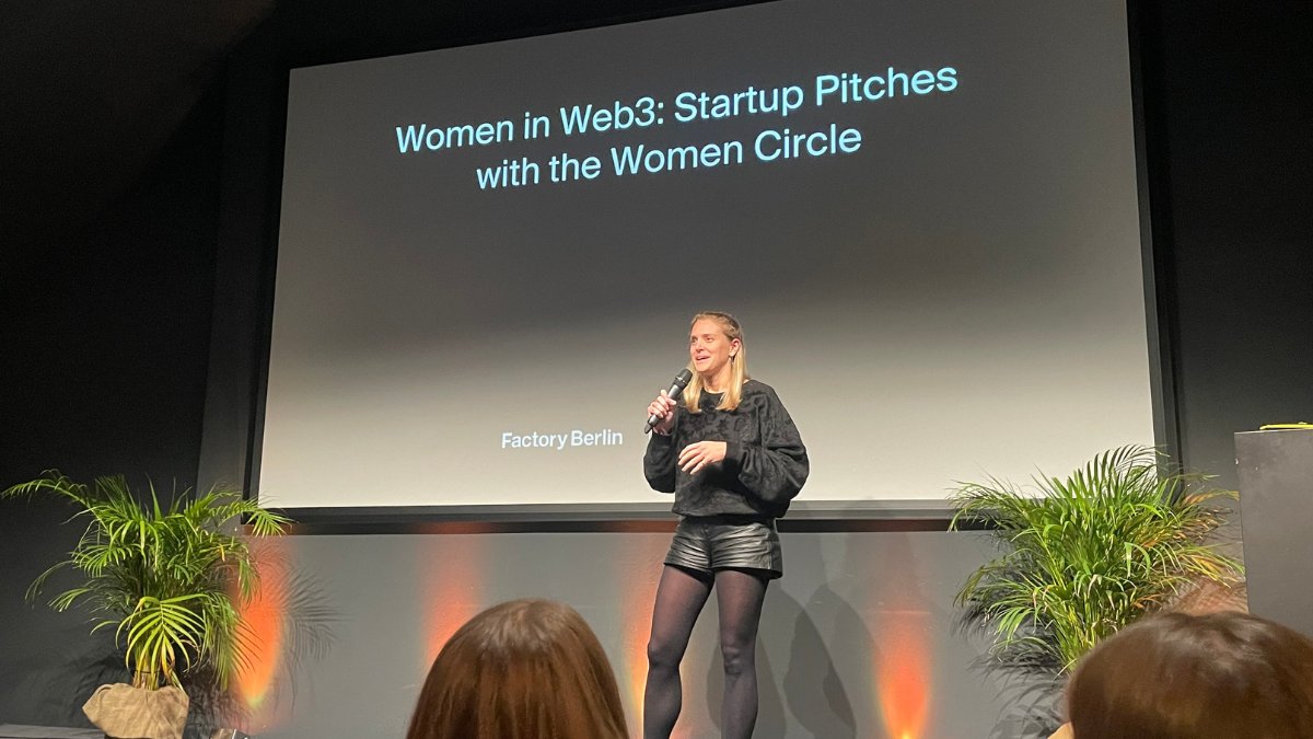 Thanks <a href="/FactoryBerlin/">Factory Network</a> for creating space yesterday for #WomenInWeb3 to come together and share stories of how they entered the space!

Was a fabulous evening learning about a handful of projects in the space, as well as seeing several friendly faces again. 😇