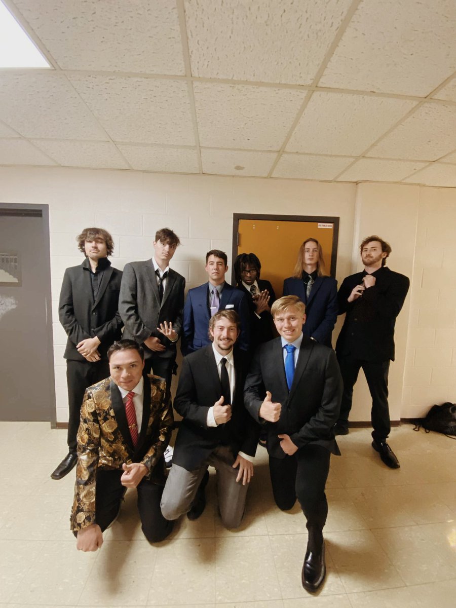 Fall 2022 Initiates!