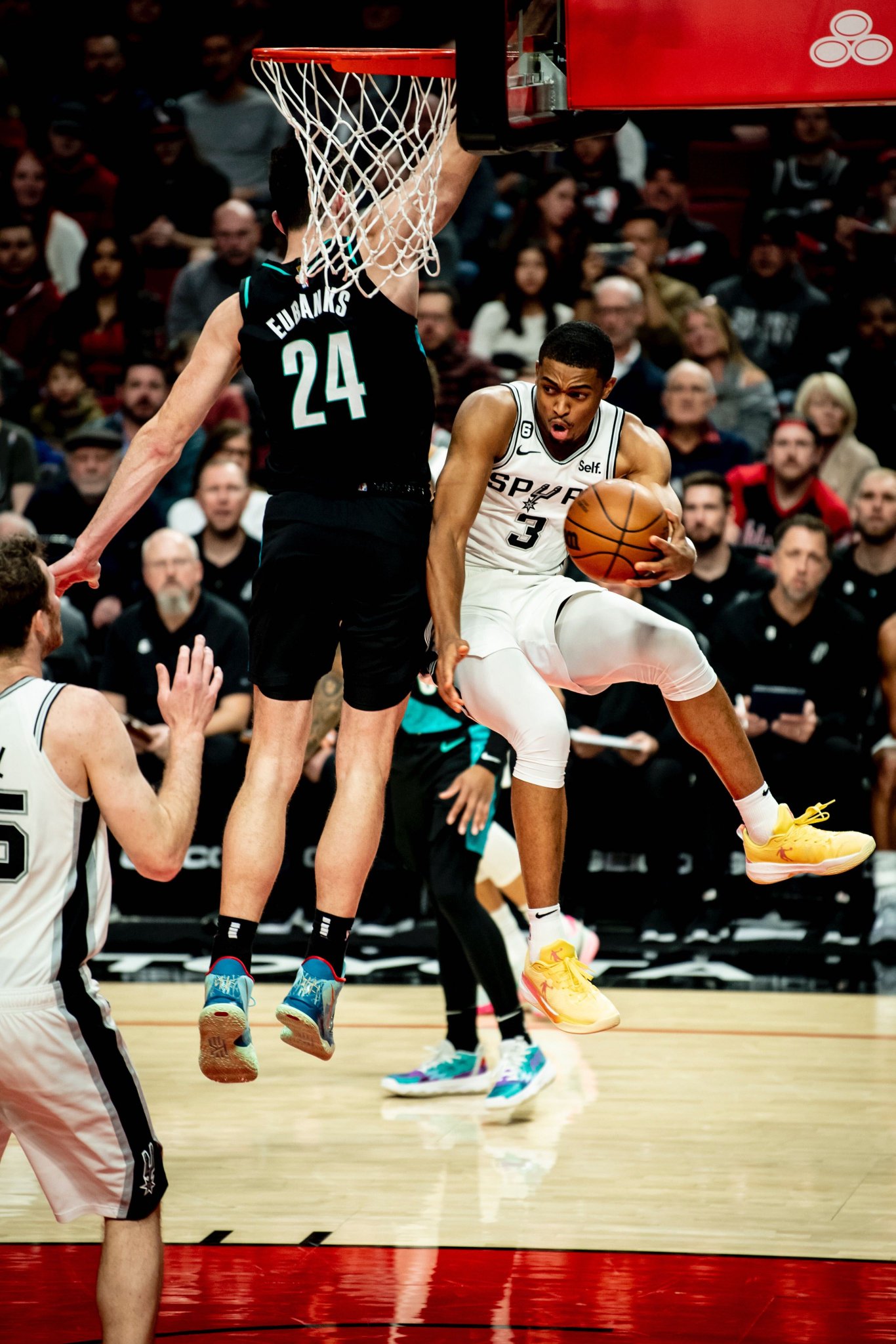 San Antonio Spurs on Twitter "18 assists on 20 made field goals