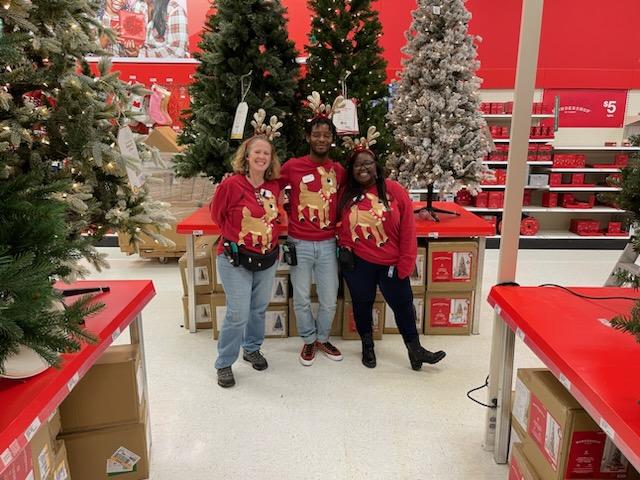Derrica D (@derrica_t2207) on Twitter photo Service & Engagement leaders ready to deliver #joyfulmoments this holiday season! @caroline_hogan1 <a href="/anthony_target/">Anthony Wyatt</a> Service & Engagement leaders ready to deliver #joyfulmoments this holiday season! @caroline_hogan1 <a href="/anthony_target/">Anthony Wyatt</a>