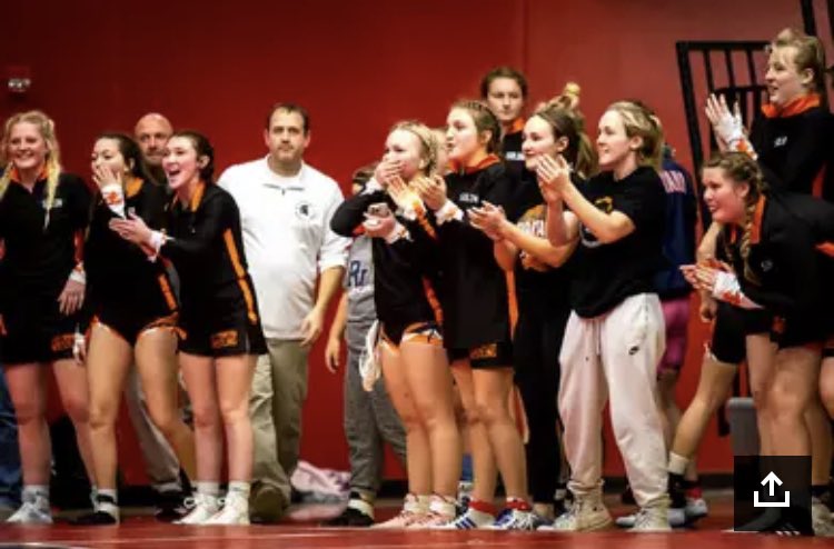 LadySpartanWres's tweet photo. It was a great first night of competition for Lady Spartan Wrestling on Tuesday at Iowa City High. The girls wrestled hard, supported each other, competed with class, and won 20 matches! Next up: Saturday @ Independence. #solonstrong https://t.co/1nxfn8CX8s