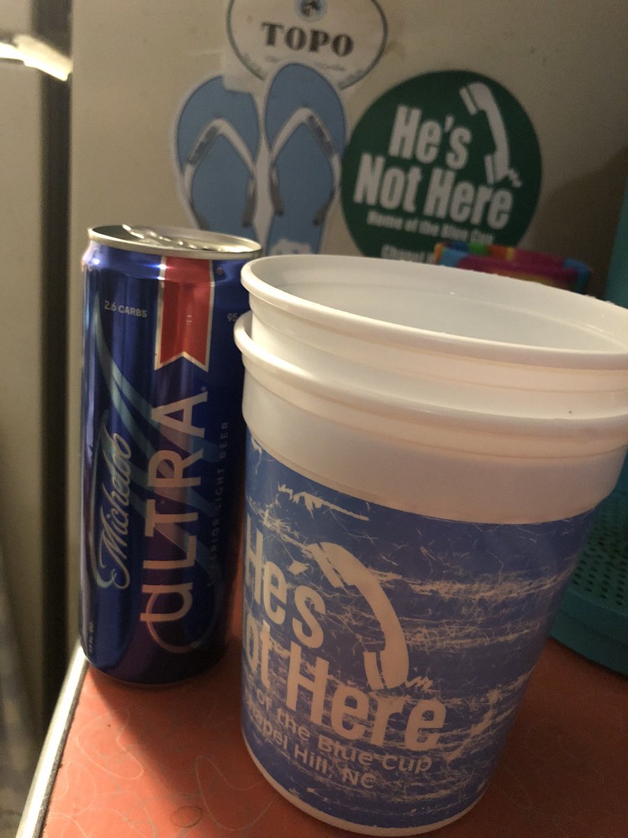 ratherbrunnin's tweet photo. @UNCSwtHrt #nipplelobe in my @Hes_Not_Here #bluecups to celebrate 3-0 Carolina Basketball 🐏🏀 https://t.co/NWlAEnOZVa