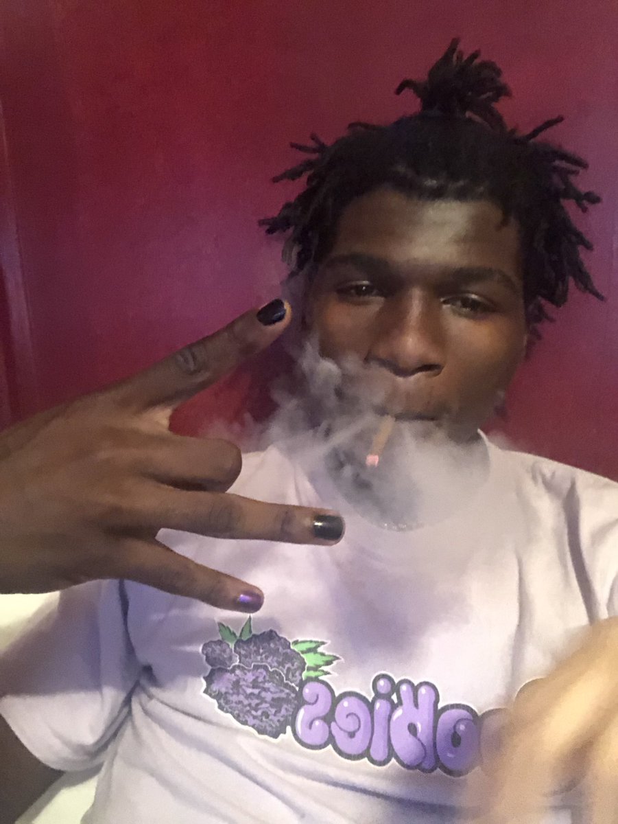 roxymoran_'s tweet image. #geekboi