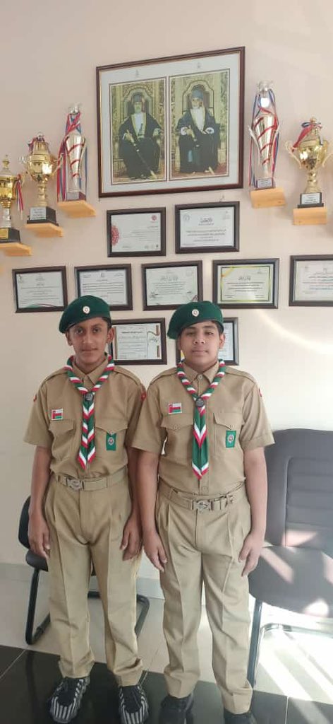 المخيم الكشفي الدائم بصحم استضاف ملتقى القيادات الطبيعة لمرحلة الكشافة والمتقدم،وتم خلال الملتقى التعرف على الورش الكشفية من تقديم مشرفي قسم الكشافة والمرشدات ومثّل فرقة المدرسة القائد/علي المقبالي والعريف أول /طاهر المقبالي ومساعده /محمد المقبالي.
#فعاليات_تعليمية_شمال_الباطنة