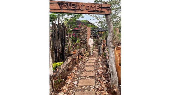BulawayoZoom's tweet photo. Mr Takudzva Mutepfa, a #Zimbabwean businessman in the diaspora, has invested $1m in the construction of a massive cultural village in Lubangwe, #Hwange District, #Matabeleland North, as part of efforts to supplement govt efforts to promote rural tourism @ztabyo @ZtaUpdates https://t.co/iL4i5aPXa2