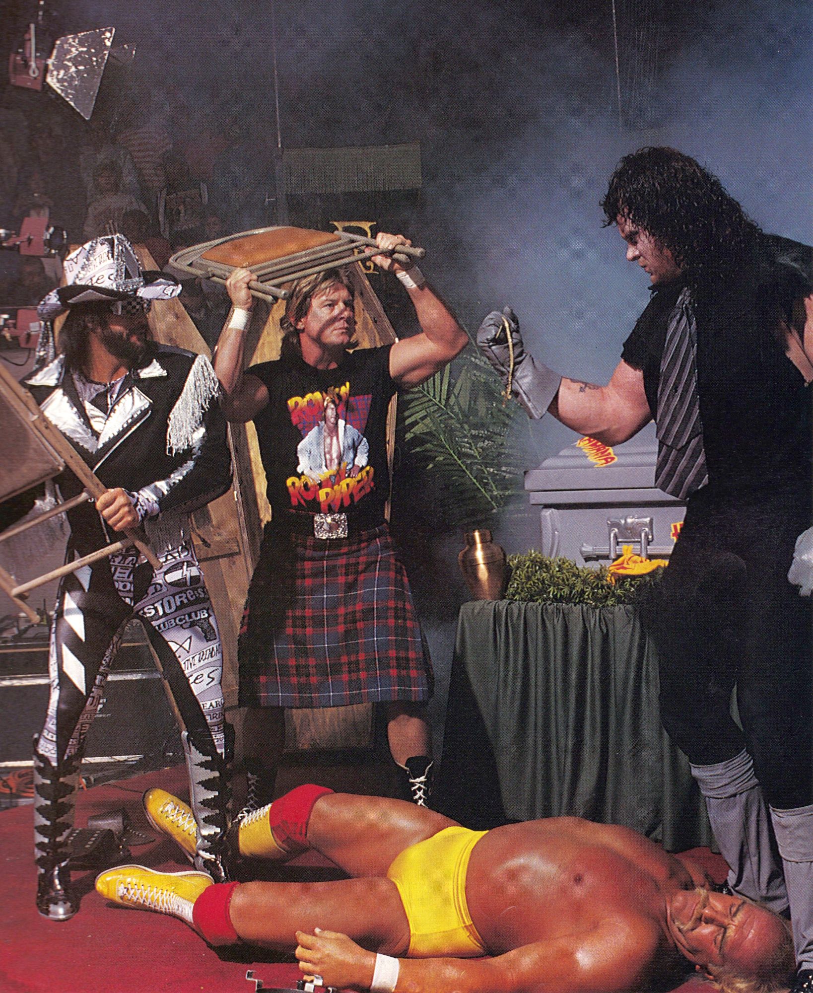 FhqW9ncXwAI-ion.jpg:large