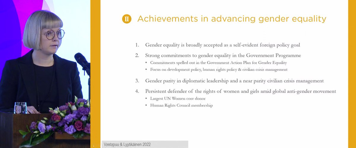 Suomi tekee jo paljon tasa-arvon edistämiseksi ja tasa-arvo on meille itsestäänselvyys. Mutta tässä on myös iso riski: kun joku asia on itsestäänselvä, keskustelun asian ympärillä loppuu helposti, muistuttaa @LeenaVastapuu. #FeministForeignPolicy