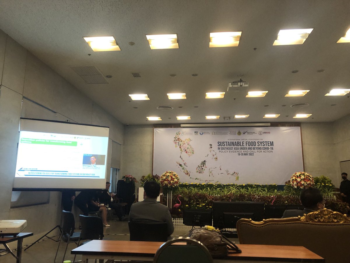 Dr Shenggen Fan giving keynote address on Asian Food System Transformation during <a href="/kasetsart/">Vorasuang</a> university organized conference on Sustainable Food System @ifpri @resakss Asia @usaid supported the conference.
