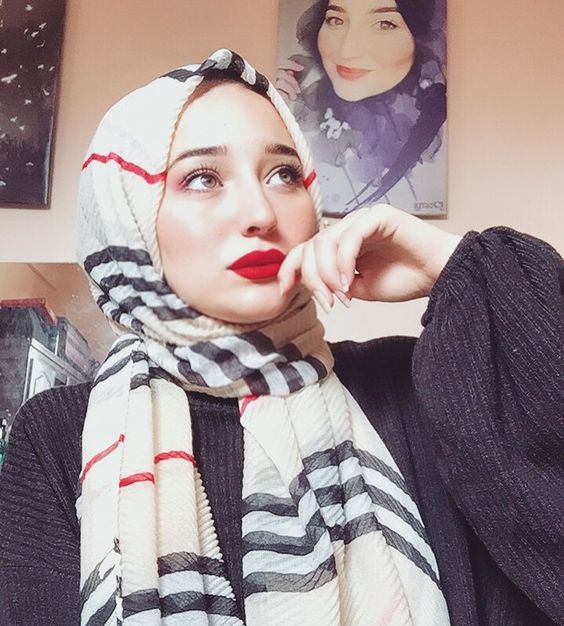 طب على فكرة بقى ستهدينا
الحياة أضواء في آخر النفق🙄🤣