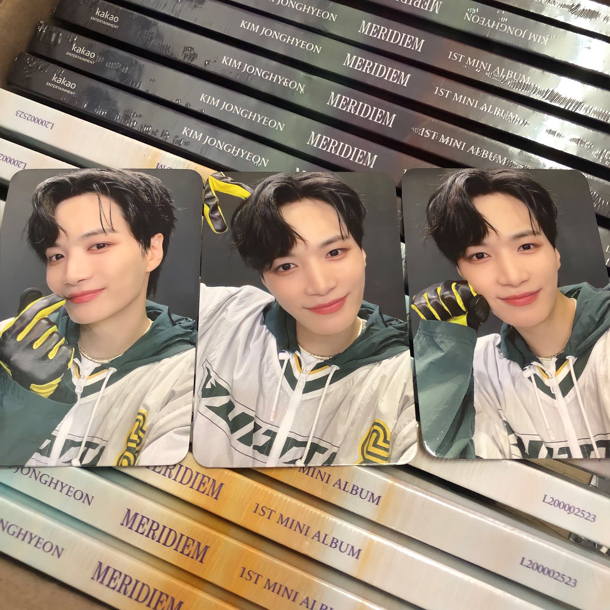 areumwarehouse's tweet photo. it has safely arrived! shipping will start on friday or next monday ~

#areumupdate https://t.co/v84LhuhaJn