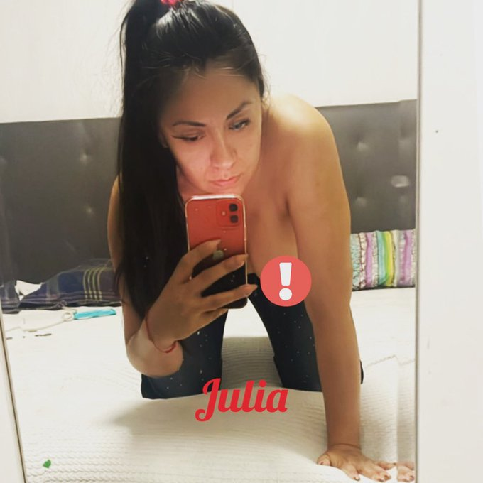 _julia_soto_'s tweet photo. 💥Hola bb DM para vnta
https://t.co/YyiMNkYe0U
🔆Pcks 3x
🔆tangas(puedes quitármela)
🔆videos/fotos personalizados
🔆video llamada/sxting
🔆Srvicios☀️Voy a tu ciudad (pago x día)

😈Conóceme y suscríbete a:
🌟UNLOCKD🌟
💥Te va a encantar
✨Enlace arriba👆🏽
♥️No olviden sus RT y ♥️ https://t.co/MOiLztVIZ6
