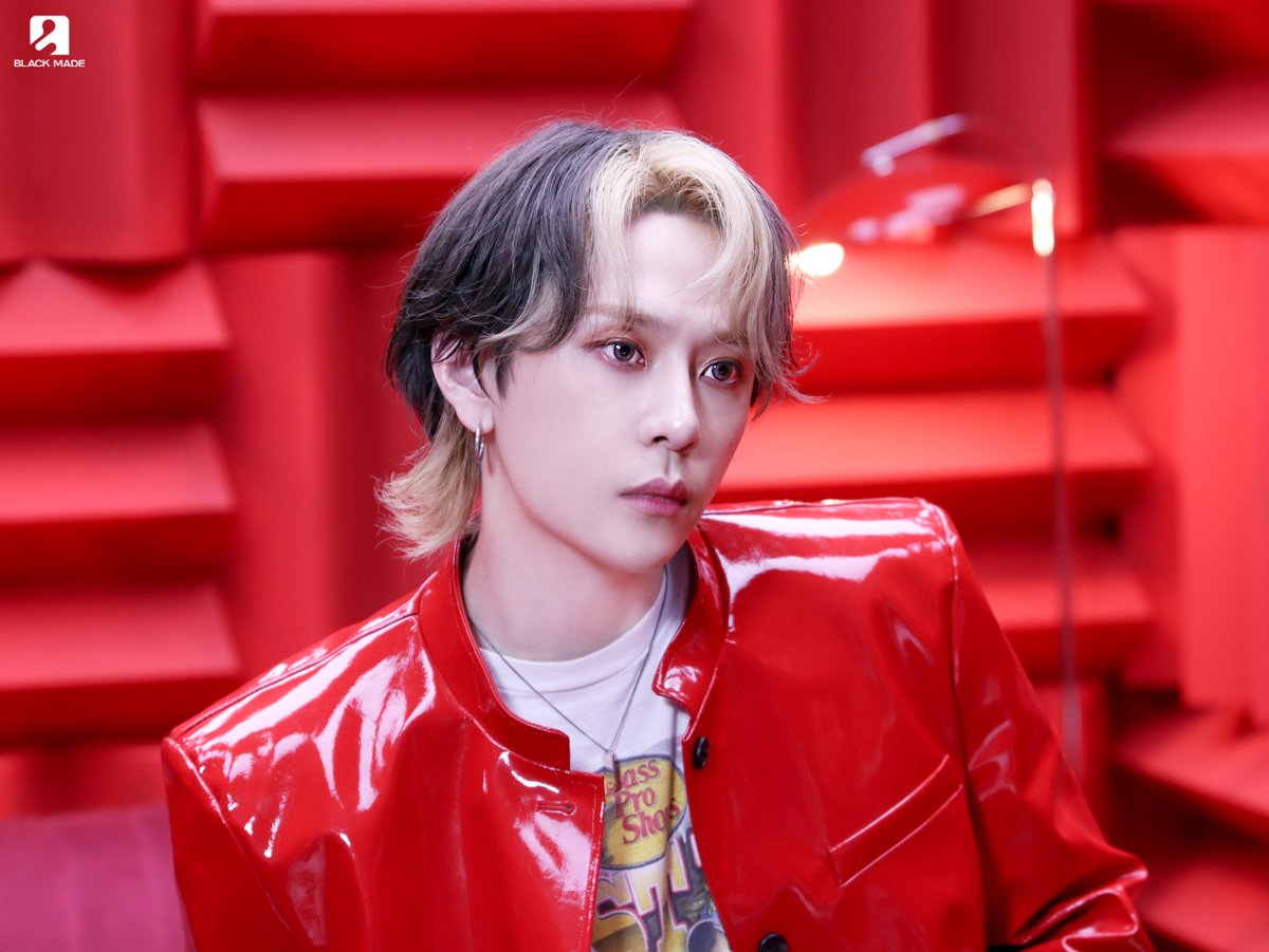 BLACKMADE_ent's tweet photo. 용준형 (YONG JUN HYUNG) EP [LONER]

‘층간 소음’ MV Behind Photo
🔗 https://t.co/Anx3mgUWh7

#용준형 #YONGJUNHYUNG
#층간소음 #LONER #BLACK_MADE https://t.co/6mC1vpyuS0