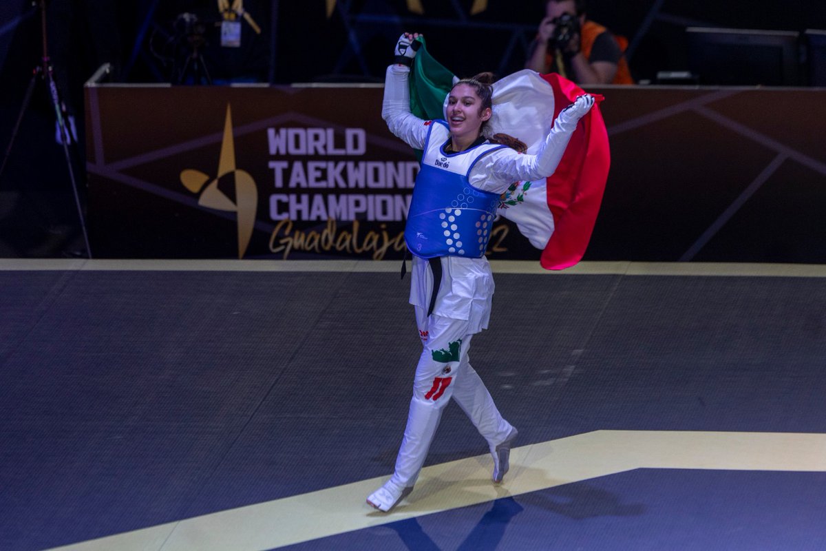 Leslie Soltero hace historia con oro en Mundial de Taekwondo Guadalajara 2022 🥇 🥋

Logró el quinto título del orbe para el país 🇲🇽 en la disciplina; “es algo con lo que se sueña y no tengo palabras”, aseguró.

👉 bit.ly/3EfeBAK